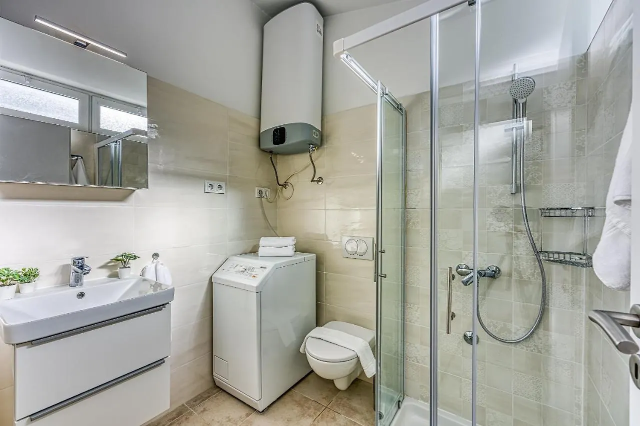 מאלי לוסיניי Valdarke Seaside Apartment - Happy Rentals קרואטיה
